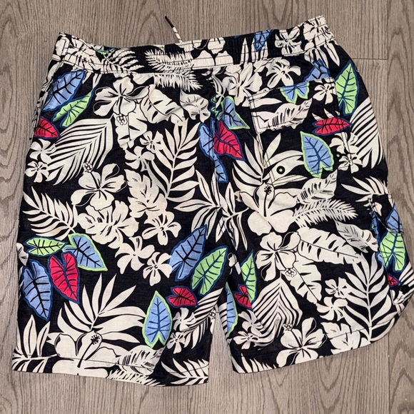 Tommy Bahama Black Floral Swim Shorts - Picture 4 of 5